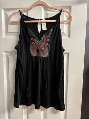 Time and Tru Black Embroidered Tassel V-Neck Camisole